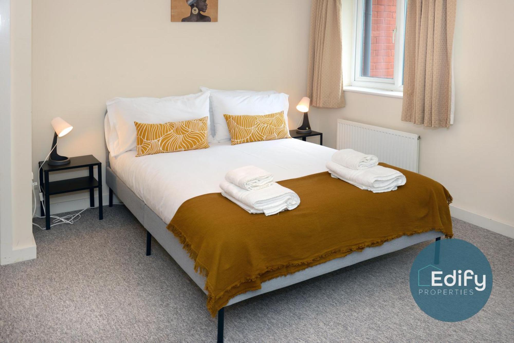 City Centre Townhouse, Sleeps 8, Free Parking Σαουθάμπτον Εξωτερικό φωτογραφία